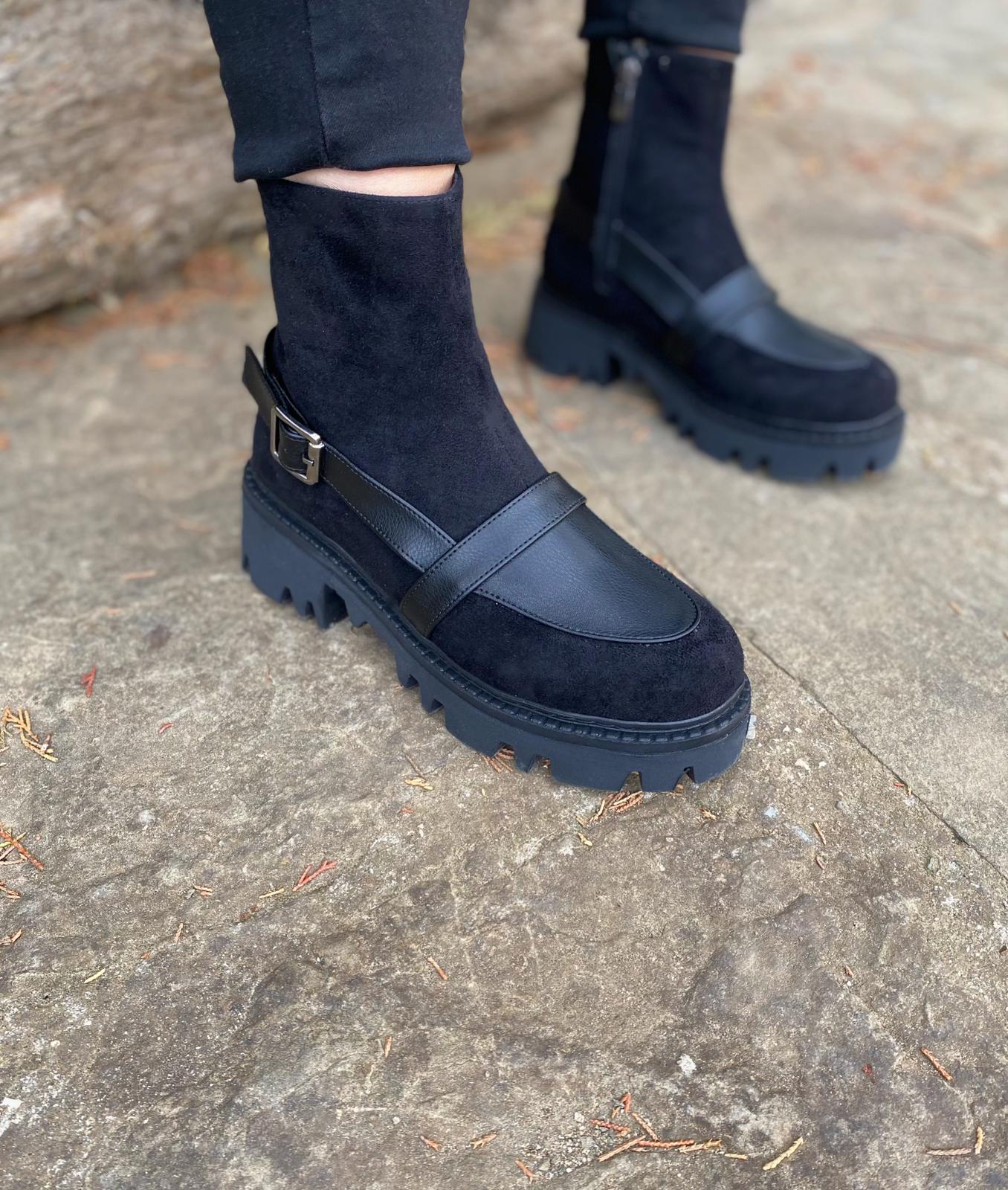 Moda olan Cilt Süet Malzeme Tokalı Yüksek Taban Kadın Bot