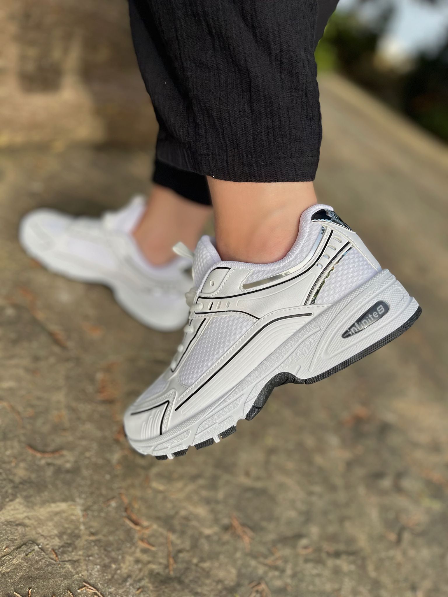 Yüksek Kalite Gözenekli Rahat Ortopedik Kadın Günlük Spor Ayakkabı Modeli