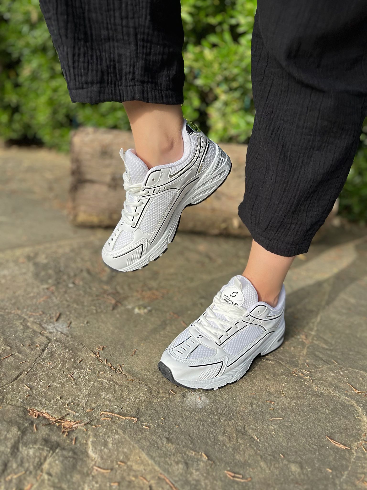 Yüksek Kalite Gözenekli Rahat Ortopedik Kadın Günlük Spor Ayakkabı Modeli