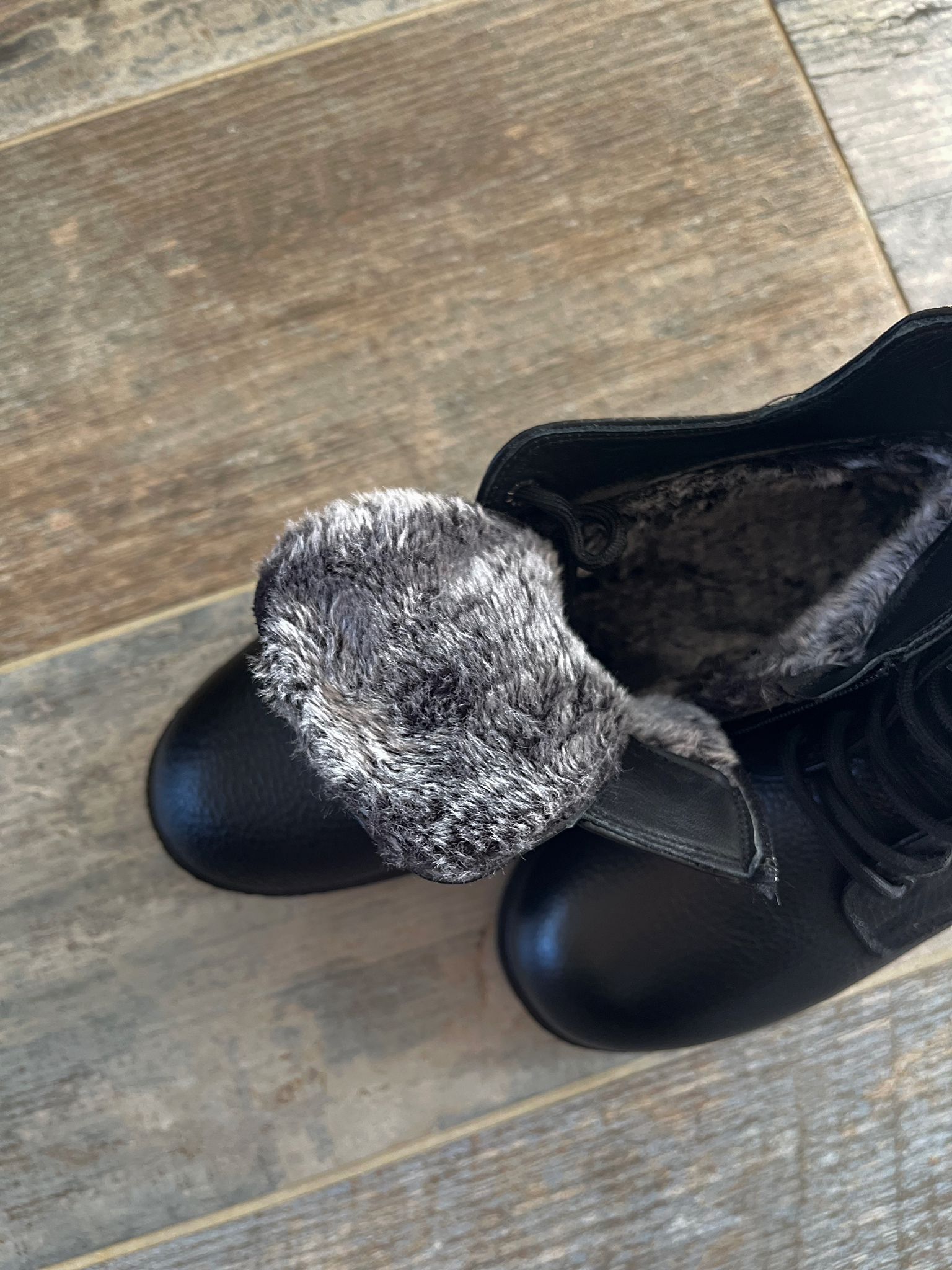 Kadın Hakiki Deri İçi Kürklü Kışlık Bot