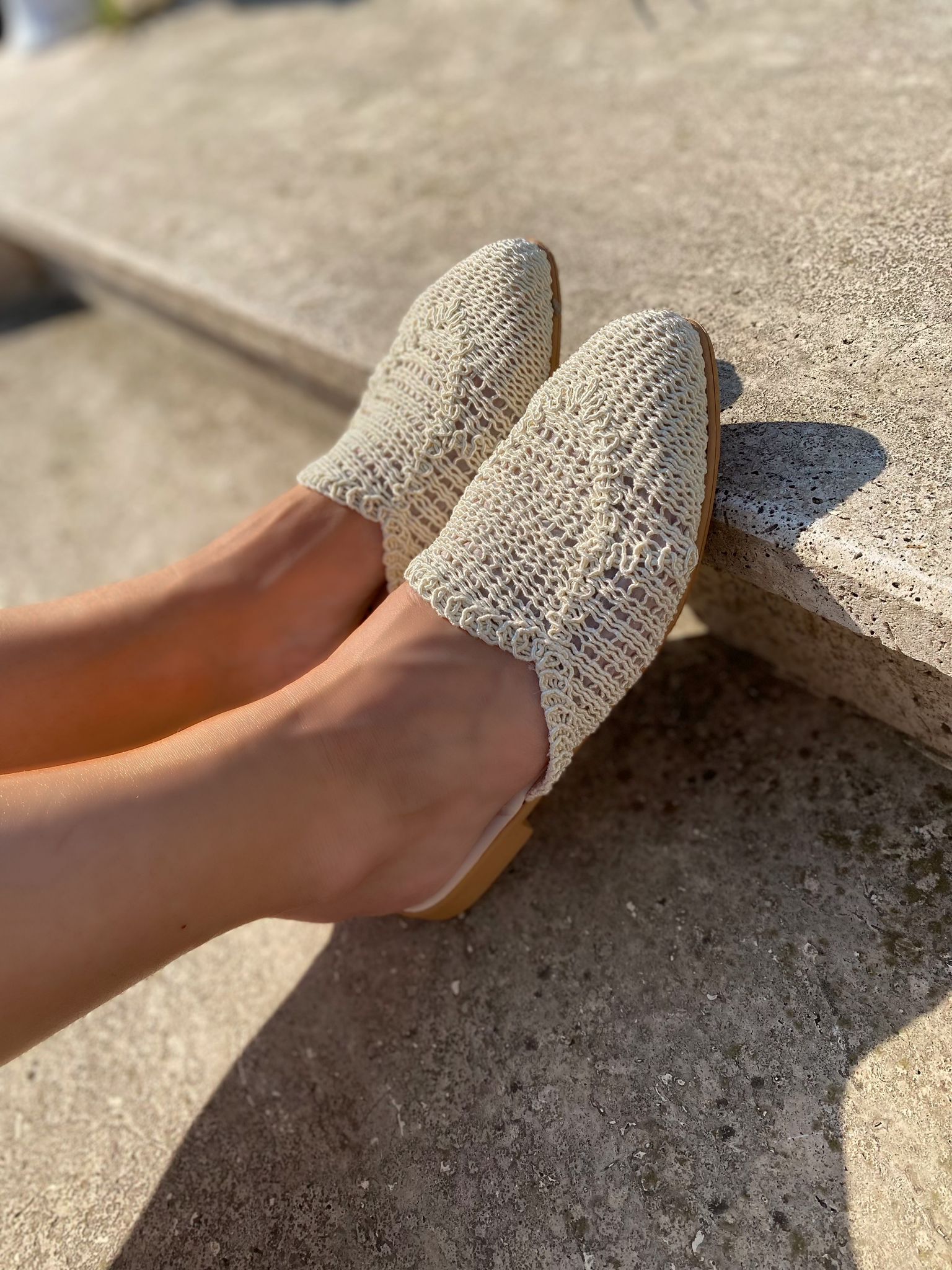 Sue Bej Hasır Işlemeli Önü Kapalı Terlik