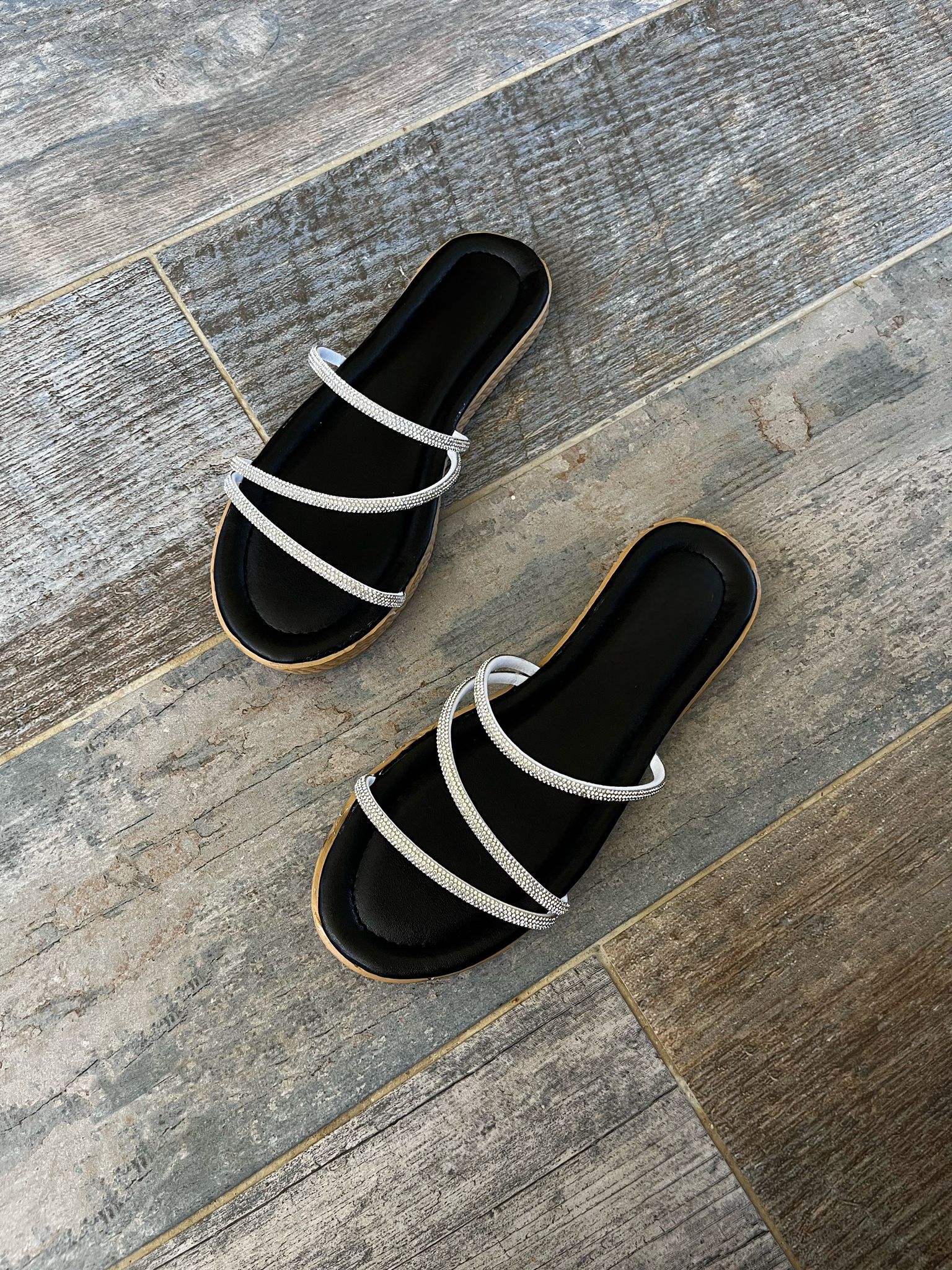 Monica Model Taşlı Kadın Ortopedik Yazlık Terlik